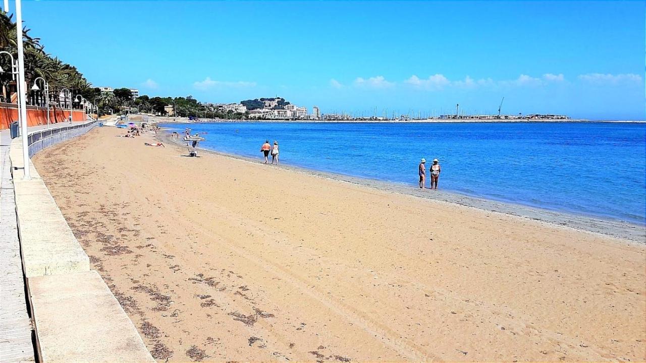 Apartamento Oasis Beach Denia Bagian luar foto