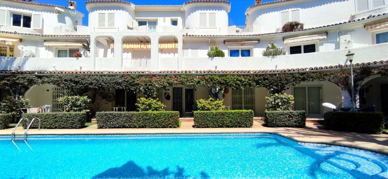 Apartamento Oasis Beach Denia Bagian luar foto