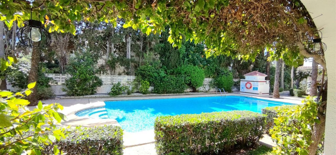 Apartamento Oasis Beach Denia Bagian luar foto